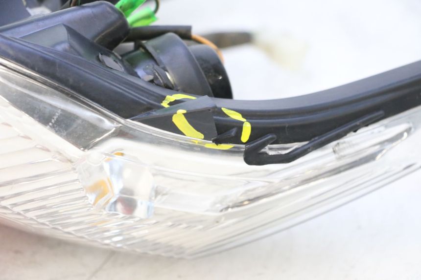 photo de LUZ TRASERA RAZZO STEED 125 (2012 - 2018) - Primer plano técnico