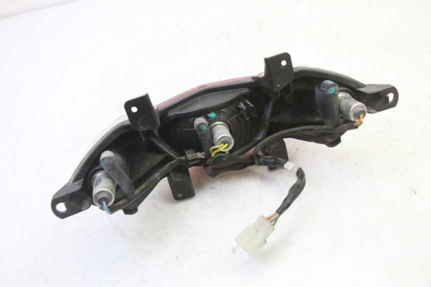 photo de LUZ TRASERA PEUGEOT STREETZONE I NAKED 2T 50 (2018 - 2020) - Primer plano técnico