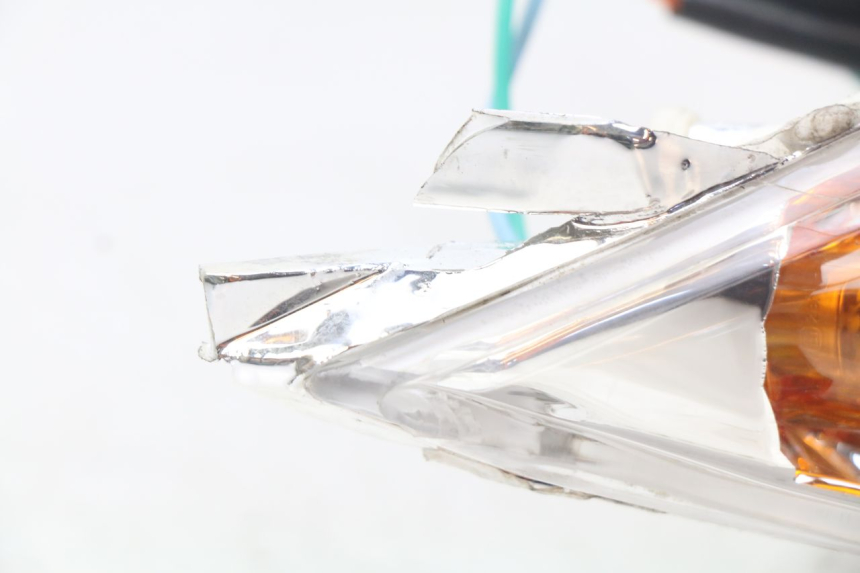 photo de LUZ TRASERA KYMCO SUPER 8 4T 50 (2018 - 2020) - Otra perspectiva