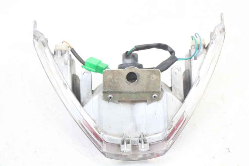 photo de LUZ TRASERA KYMCO SUPER 8 125 (2008 - 2015) - Primer plano técnico