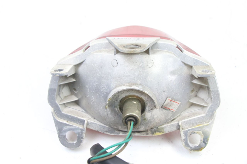 photo de LUZ TRASERA SYM ORBIT 2 4T 50 (2008 - 2017) - Detalles de los puntos de fijación