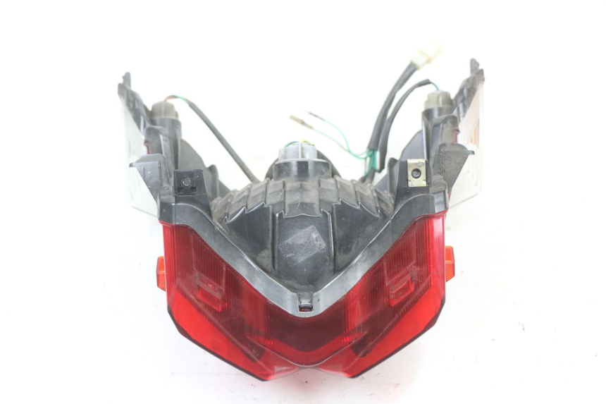 photo de LUZ TRASERA SYM ORBIT III 3 4T 50 (2018 - 2021) - Detalles de los puntos de fijación