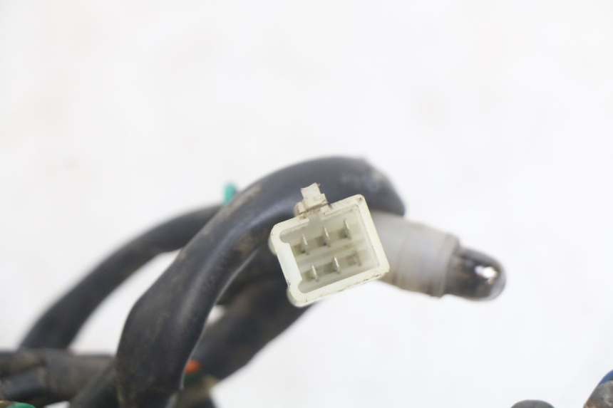 photo de LUZ TRASERA PEUGEOT TWEET 4T 50 (2010 - 2014) - Detalle de la pieza