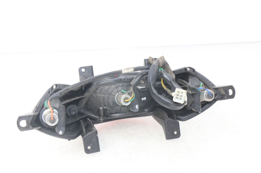 photo de LUZ TRASERA PEUGEOT TWEET ACTIVE 4T 50 (2018 - 2022) - Zoom estado de uso