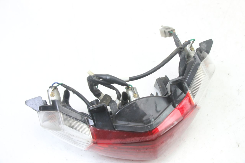 photo de LUZ TRASERA PEUGEOT TWEET PRO CARGO 50 (2018 - 2022) - Primer plano técnico