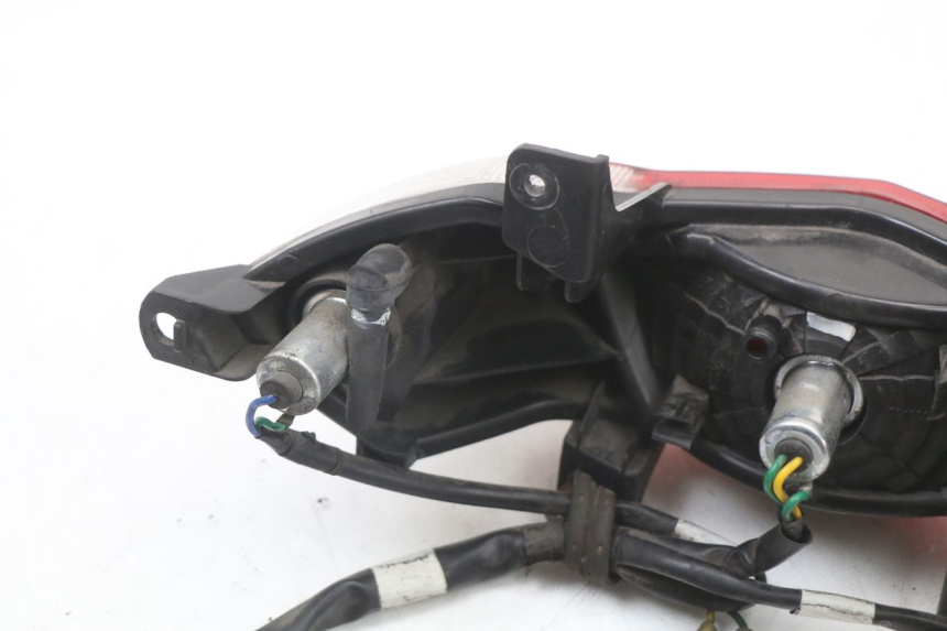 photo de LUZ TRASERA PEUGEOT TWEET 125 (2018 - 2021) - Vista general del producto