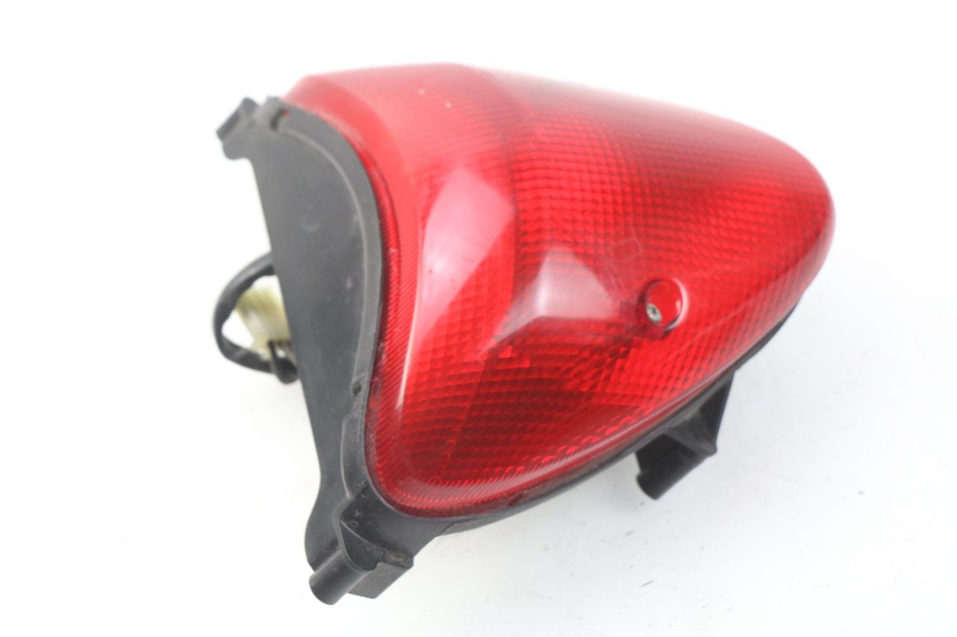 photo de LUZ TRASERA SUZUKI UC EPICURO 125 (1999 - 2003) - Detalle de la pieza