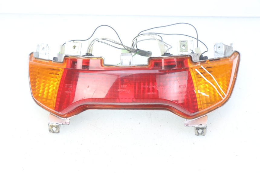 photo de LUZ TRASERA SUZUKI UH BURGMAN 125 (2002 - 2006) - Vista principal