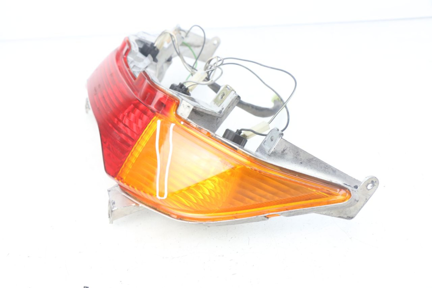 photo de LUZ TRASERA SUZUKI UH BURGMAN 125 (2002 - 2006) - Zoom estado de uso