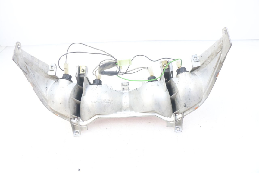photo de LUZ TRASERA SUZUKI UH BURGMAN 125 (2002 - 2006) - Primer plano técnico