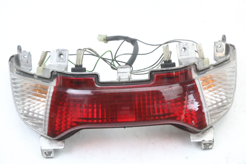 photo de LUZ TRASERA SUZUKI UH BURGMAN 125 (2002 - 2006) - Otra perspectiva
