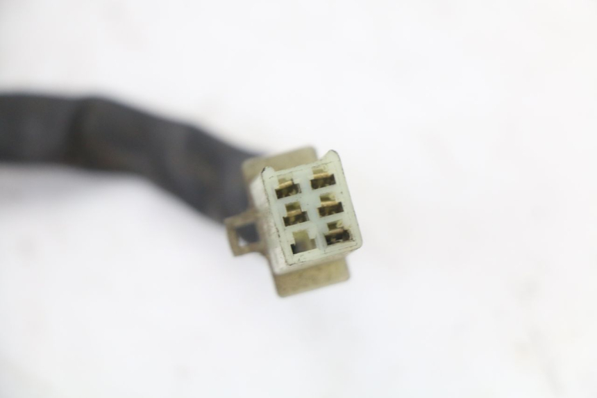 photo de LUZ TRASERA SUZUKI UH BURGMAN 125 (2002 - 2006) - Estado de la superficie y material