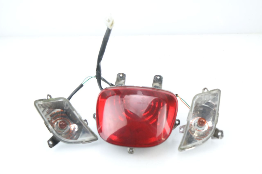 photo de LUZ TRASERA RAZZO VENICE 50 (2009 - 2014) - Vista principal