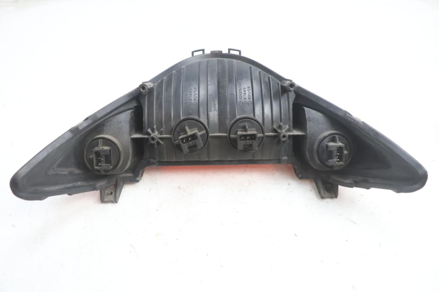 photo de LUZ TRASERA HONDA VFR FI RC46 800 (1998 - 2001) - Estado de la superficie y material