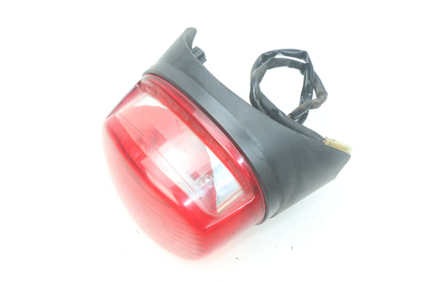 photo de FARO TRASERO SUZUKI XF FREEWIND 650 (1997 - 2003) - Primer plano técnico