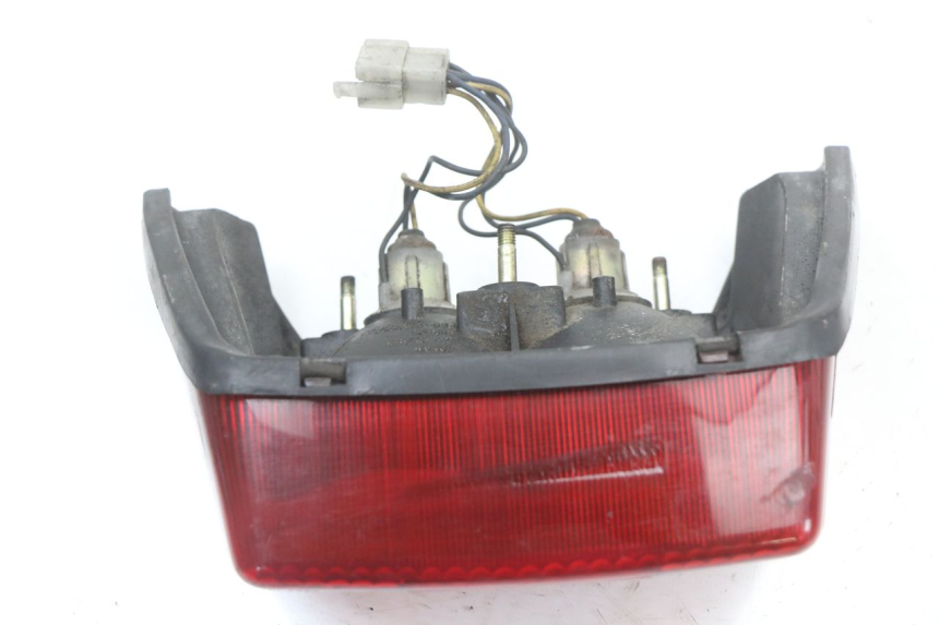 photo de LUZ TRASERA YAMAHA XJ F 900 (1983 - 1994) - Detalle de la pieza