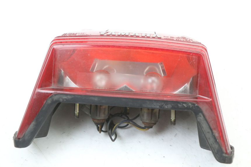 photo de LUZ TRASERA YAMAHA XJ F 900 (1983 - 1994) - Primer plano técnico