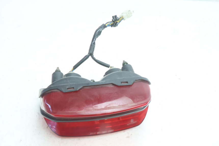 photo de LUZ TRASERA YAMAHA XJR 1300 (1998 - 2002) - Primer plano técnico