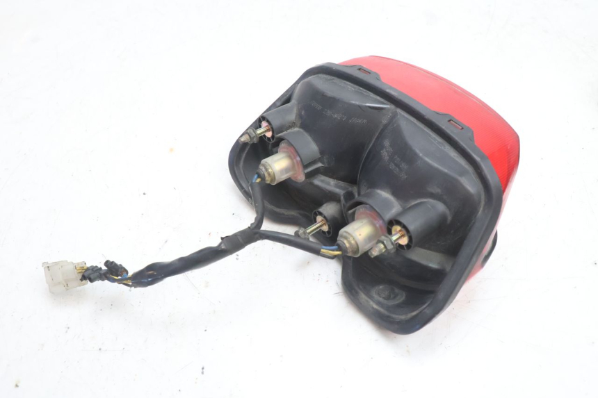 photo de LUZ TRASERA YAMAHA XJR 1300 (1998 - 2002) - Estado de la superficie y material