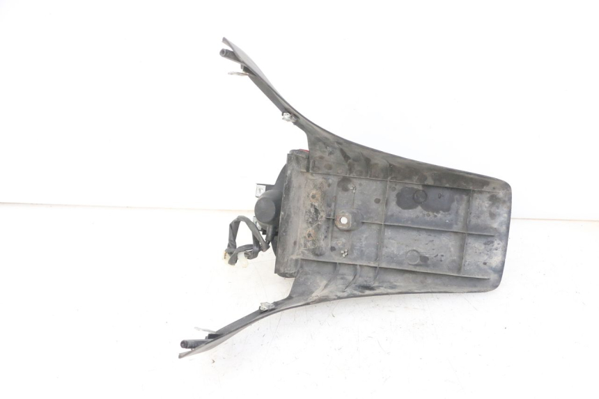 photo de LUZ TRASERA HONDA XLV VARADERO 125 (2000 - 2006) - Otra perspectiva