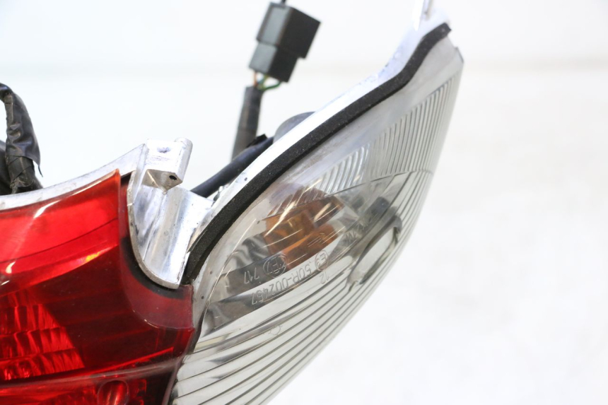 photo de LUZ TRASERA HONDA XLV VARADERO 125 (2007 - 2012) - Otra perspectiva