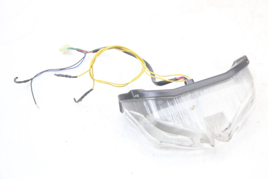 photo de LUZ TRASERA YAMAHA FZ1 FAZER 1000 (2007 - 2009) - Primer plano técnico