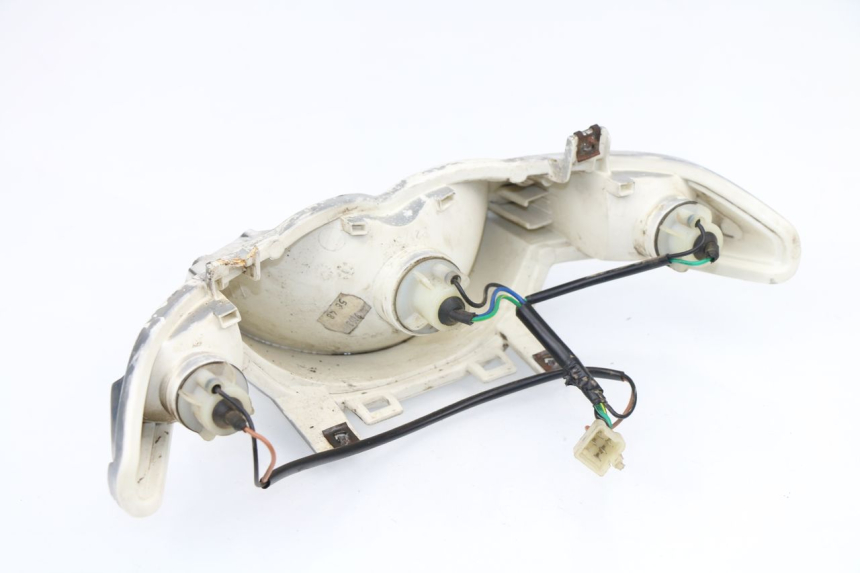 photo de LUZ TRASERA YAMAHA NEOS NEO'S 4T 50 (2008 - 2016) - Primer plano técnico