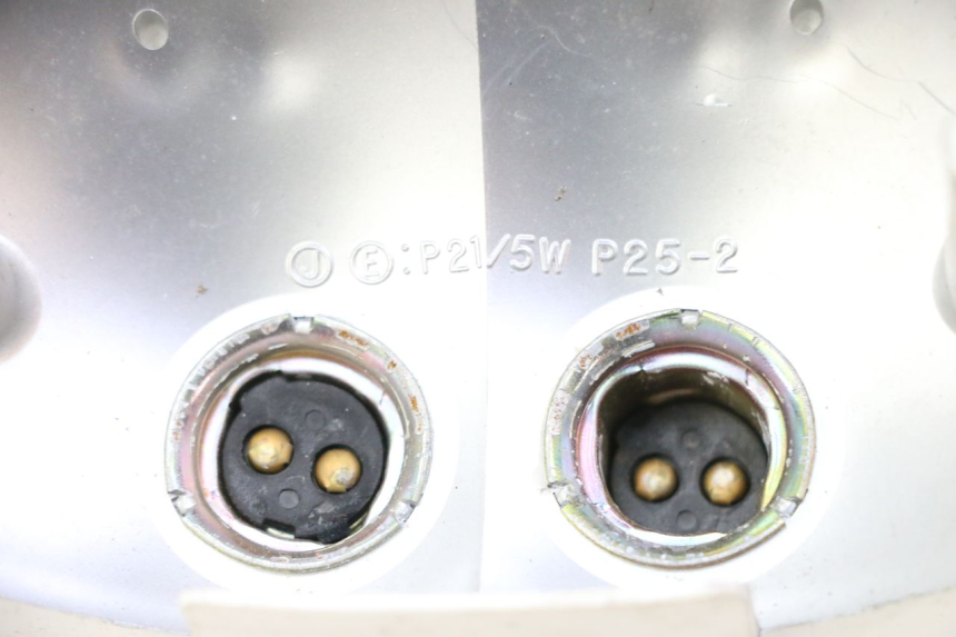 photo de LUZ TRASERA YAMAHA XV VIRAGO 535 (1988 - 2004) - Detalle de la pieza