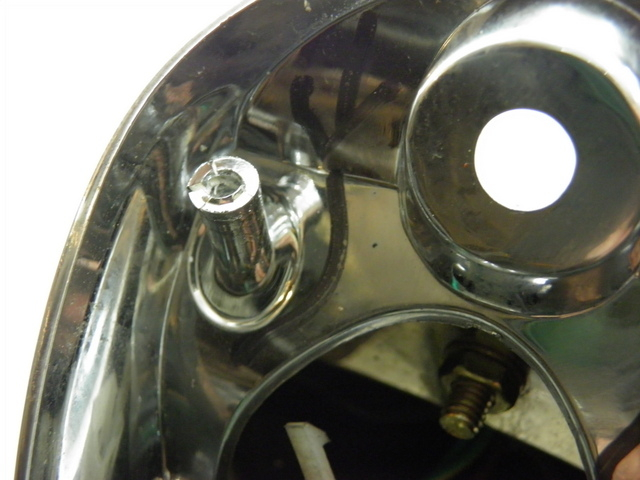 photo de LUZ TRASERA YAMASAKI YM50QT-N3 RETRO 50 (2012 - 2014) - Zoom estado de uso