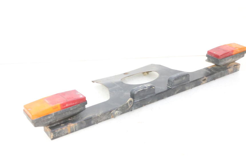 photo de LUZ TRASERA YAMAHA YFM GRIZZLY 550 (2008 - 2015) - Otra vista del artículo