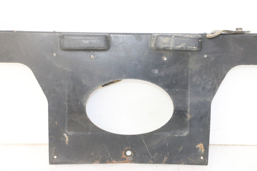 photo de LUZ TRASERA YAMAHA YFM GRIZZLY 550 (2008 - 2015) - Primer plano de alta resolución