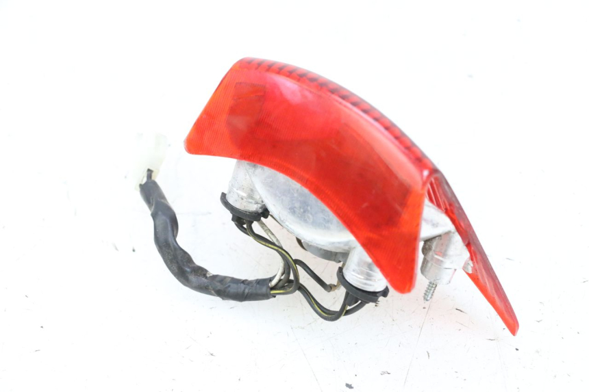 photo de LUZ TRASERA PIAGGIO ZIP 4T 50 (2018 - 2020) - Primer plano técnico