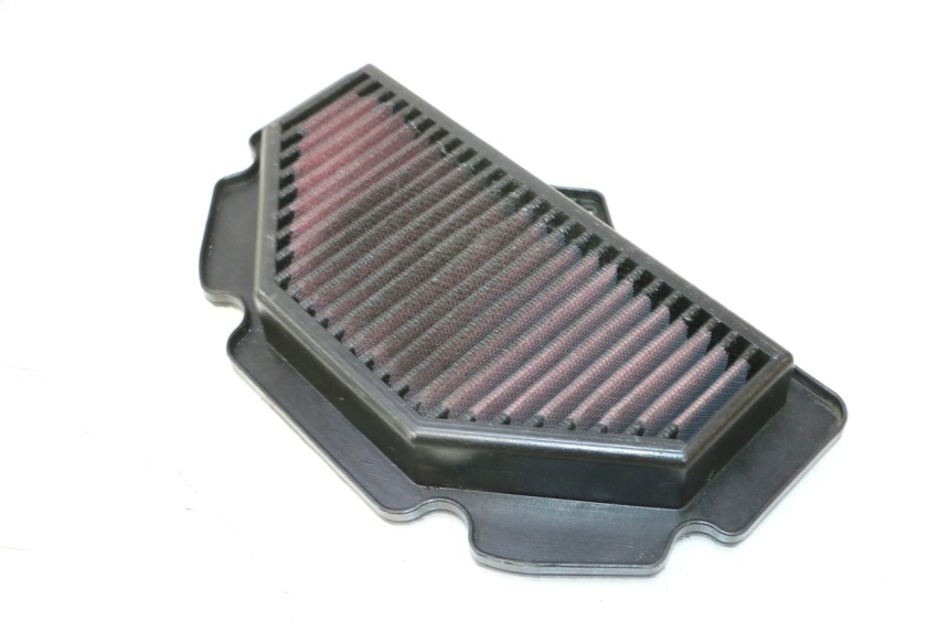 photo de FILTRO AIRE SUZUKI GSR 600 (2005 - 2012) - Zoom estado de uso