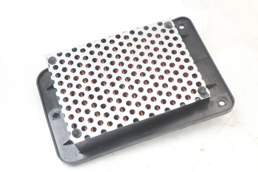 photo de FILTRO AIRE PEUGEOT BELVILLE 125 (2017 - 2021) - Zoom estado de uso