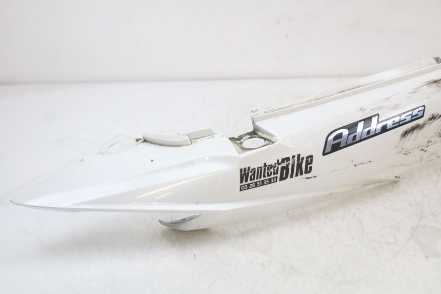 photo de CARENADO TRASERO DERECHA SUZUKI ADDRESS 110 (2015 - 2020) - Detalles de los puntos de fijación