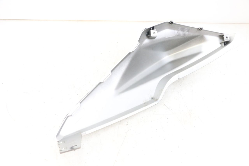 photo de FLANCO TRASERO DERECHO YAMAHA AEROX 2T 50 (2013 - 2017) - Detalle de la pieza