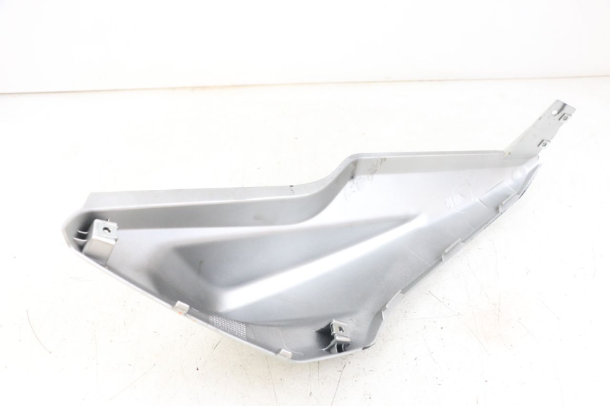 photo de FLANCO TRASERO DERECHO YAMAHA AEROX 2T 50 (2013 - 2017) - Otra perspectiva