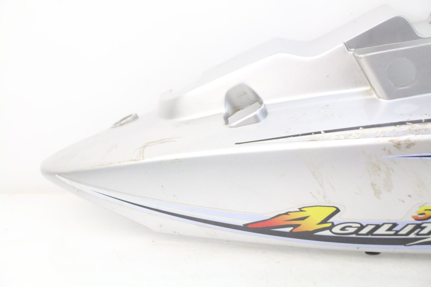 photo de FLANCO TRASERO DERECHO KYMCO AGILITY 4T 50 (2005 - 2018) - Zoom sobre los componentes