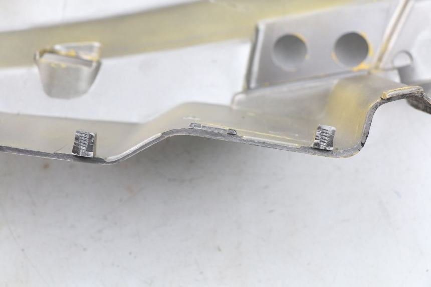 photo de FLANCO TRASERO DERECHO KYMCO AGILITY 4T 50 (2005 - 2018) - Estado de la superficie y material