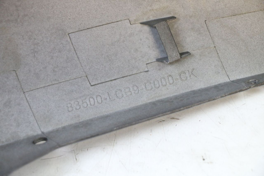 photo de FLANCO TRASERO DERECHO KYMCO AGILITY 4T 50 (2005 - 2018) - Marcados y referencias originales