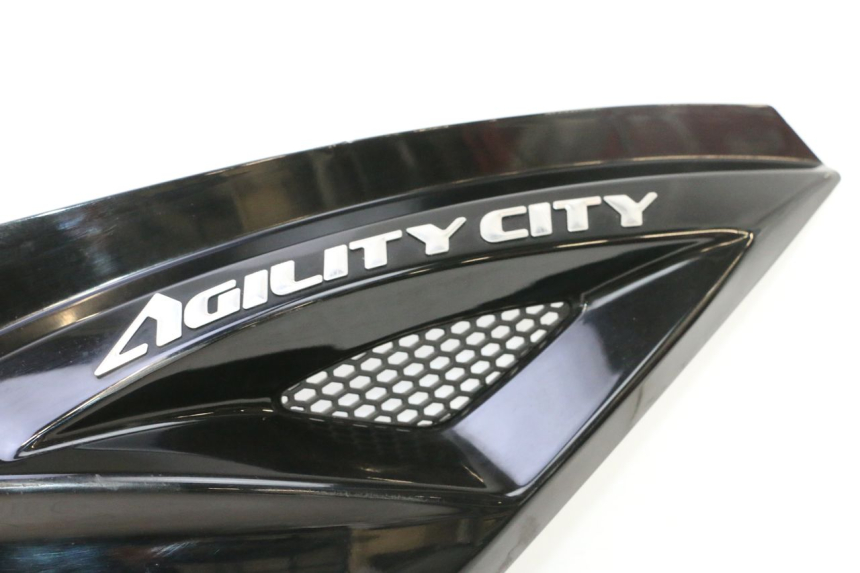 photo de CARENADO TRASERO DERECHA KYMCO AGILITY CITY 16P 125 (2015 - 2024) - Detalle de la pieza