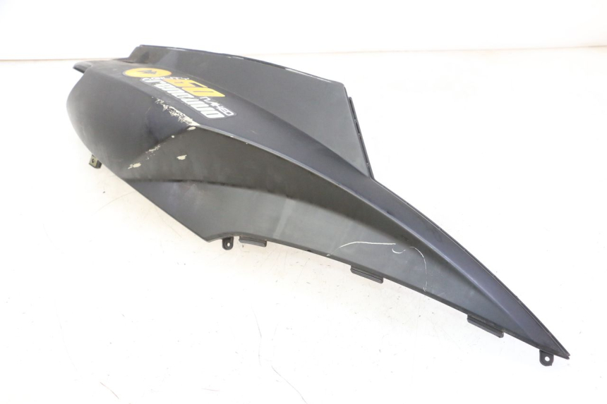 photo de CARENADO TRASERO DERECHA KYMCO AGILITY NAKED RENOUVO 2T 50 (2011 - 2018) - Marcados y referencias originales