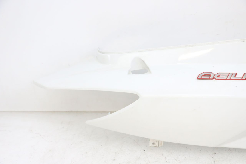 photo de CARENADO TRASERO DERECHA KYMCO AGILITY RS 4T 50 (2009 - 2013) - Zoom sobre los componentes