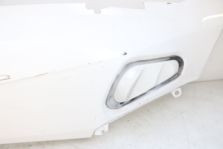 photo de FLANCO TRASERO DERECHO JONWAY AZTRAL 125 (2008 - 2017) - Zoom sobre los componentes