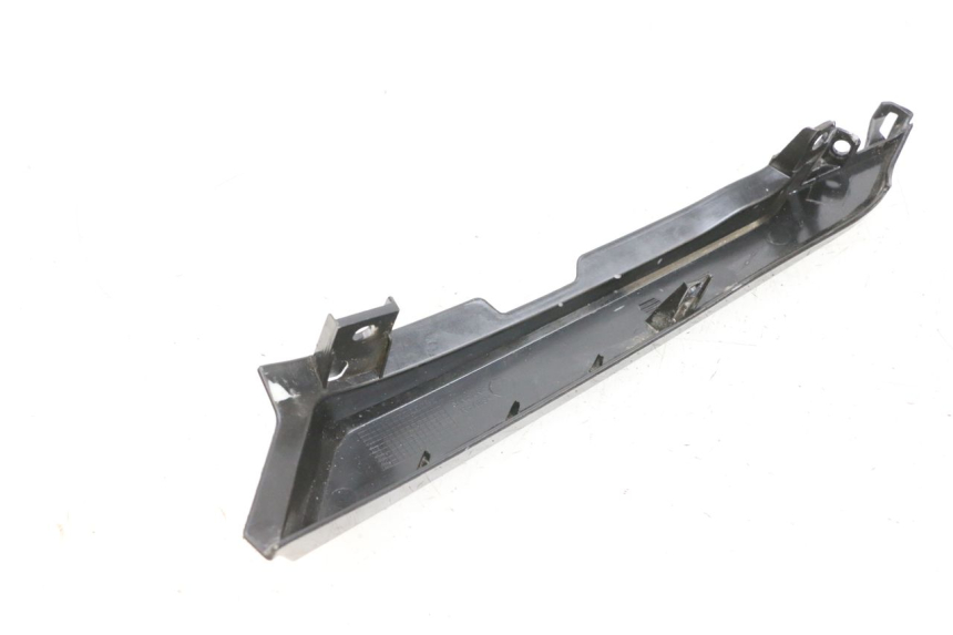 photo de CARENADO TRASERO DERECHA MAG POWER BOMBERS 4T 50 (2016 - 2026) - Zoom estado de uso