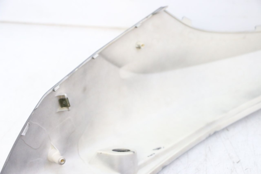 photo de CARENADO TRASERO DERECHA MOTRON BREEZY 4T 50 (2021 - 2025) - Zoom estado de uso