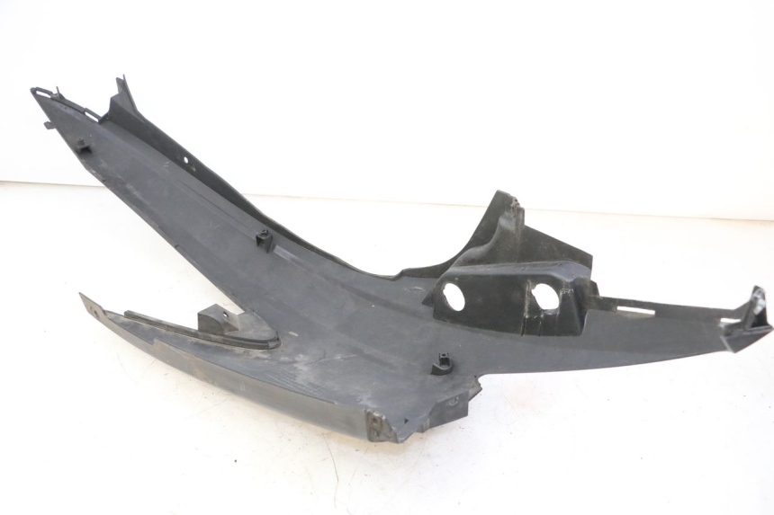 photo de CARENADO TRASERO DERECHA SUZUKI BURGMAN 125 (2007 - 2014) - Vista general del producto