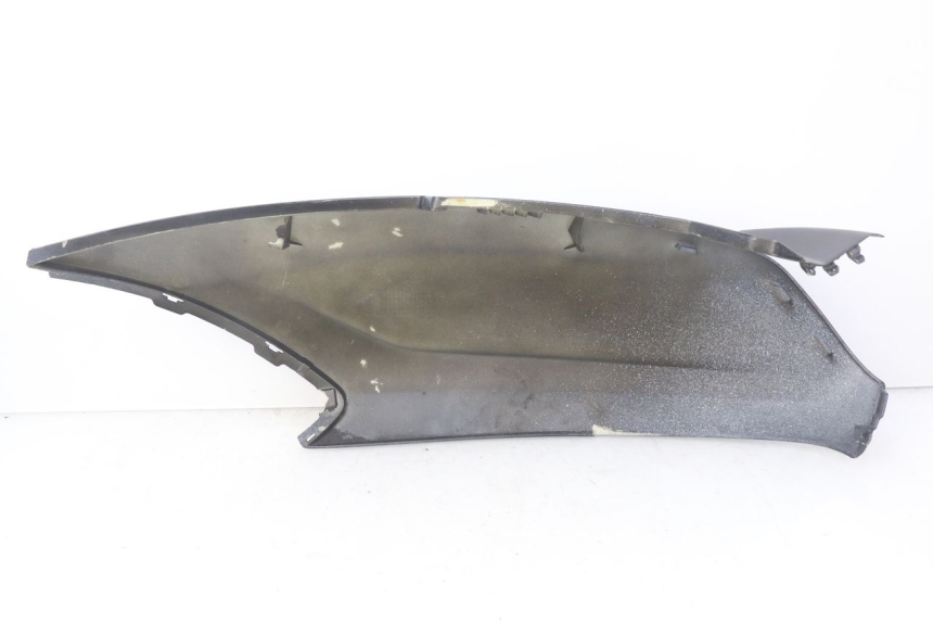 photo de FLANCO TRASERO DERECHO PEUGEOT CITYSTAR 50 (2013 - 2017) - Detalles de los puntos de fijación