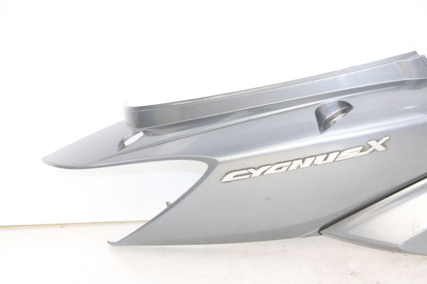 photo de CARENADO TRASERO DERECHA YAMAHA CYGNUS X INJECTION 125 (2007 - 2013) - Características distintivas