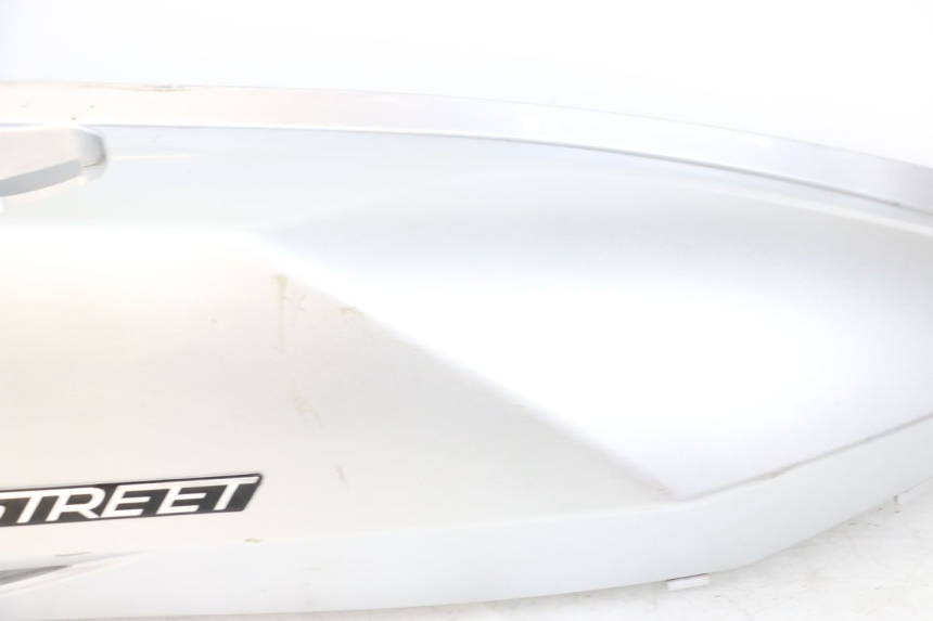 photo de FLANCO TRASERO DERECHO KYMCO DINK STREET 125 (2009 - 2014) - Detalles de los puntos de fijación